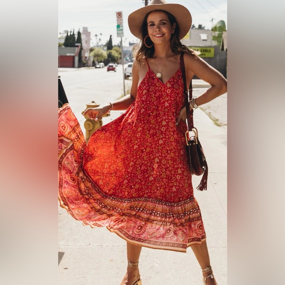 Spell Dahlia dress in red size small
